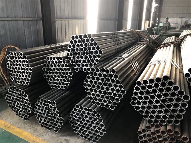 承德小口径厚壁无缝钢管